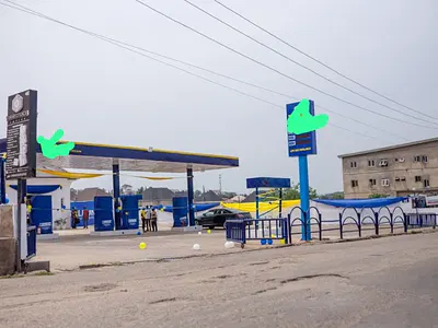 Lovely Filling Station with 4 Pumps + 45,000 Litres Under Ground Tank + Amenites — Aleshinloye Area, Ibadan North-West, Oyo