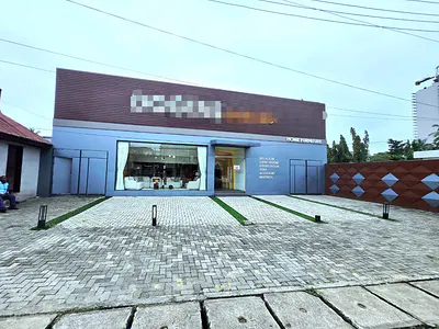 1200SQM Land with a Structure — Victoria Island (VI), Lagos