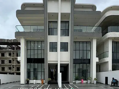 5 Bedroom Semi Detach Home, Set Within a Well Planned Secure Estate — Lekki, Lagos