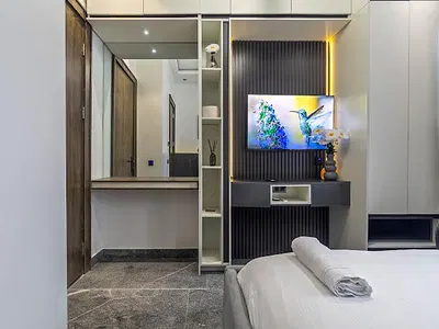 A Room and Parlour — Lekki Phase 1, Off Admiralty, Lekki, Lagos