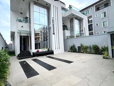 5 Bedroom Detached Duplex with Swimming Pool — Lekki Phase 1, Lekki, Lagos