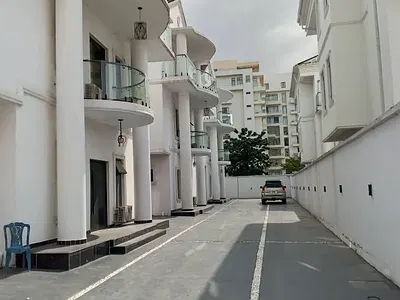 4 Bedroom Detached Duplex+bq — Banana Island, Ikoyi, Lagos