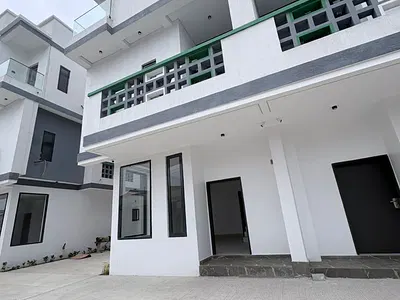 4 Bedroom Semi-Detached Duplex with BQ — Lekki Phase 1, Lekki, Lagos