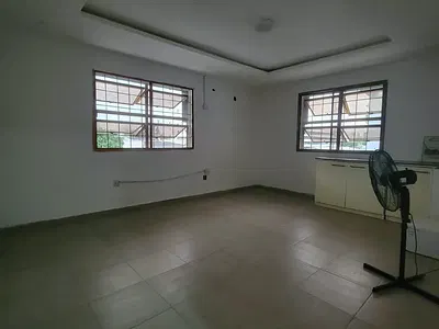 Spacious 1 Bedroom Flat — Ajose Adeogun Street, Victoria Island (VI), Lagos
