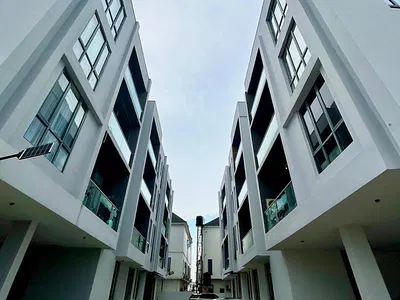 2 Bedroom Furnished Apartment — Chevron Drive, Lekki, Lagos