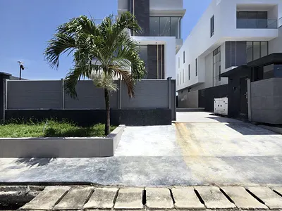 Five Bedroom Fully Detached Duplex — Ikoyi, Lagos