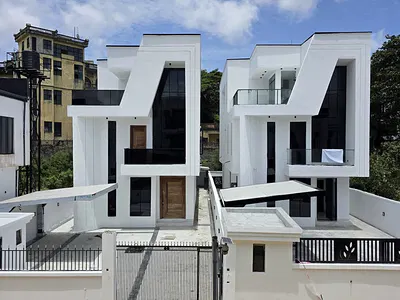 Luxury Five Bedroom Fully Detached Duplex — Chevron, Lekki, Lagos