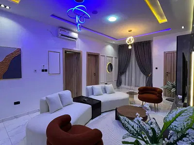 Luxury 2 Bedroom Apartment with Swimmingpool and Gymnasium — Lekki, Lagos