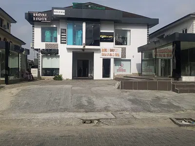Shop Space on a Very Busy Road — Off Admiralty Way, Lekki Phase 1, Lekki, Lagos