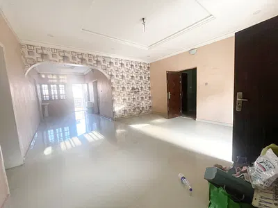 A Well Maintained Spacious 3 Bedroom Flat — GRA Phase 1, Magodo, Lagos