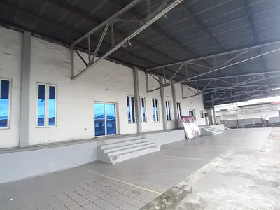 Warehouse with Offices and Staff Quarters — Olu Obasanjo Road, Port Harcourt, Rivers