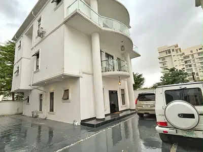 Fully Furnished 2-Bedroom Apartment — Ikoyi, Lagos
