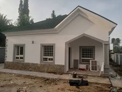 Newly Built Luxury Spacious 3 Bedroom Bungalow with2 Self Con BQ — Suncity Estate, Galadimawa, Abuja