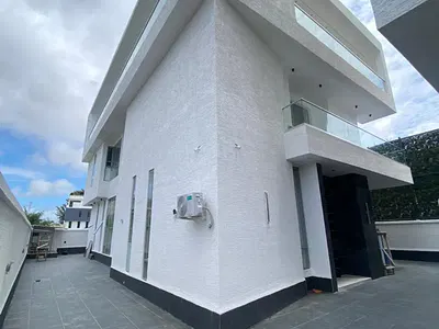 Newly Built 6-Bedroom Contemporary Design Detached Duplex — Lekki, Lagos