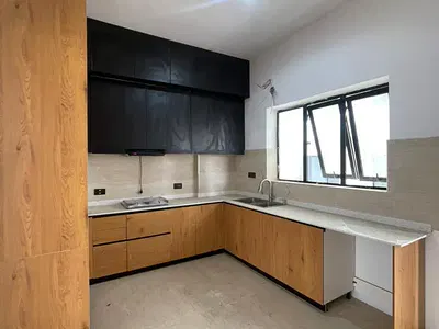 Luxury Spacious 3 Bedroom Maisonette BQ with Excellent Facility — Lekki Phase 1, Lekki, Lagos