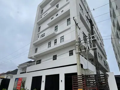 Luxury Spacious 3 Bedroom Maisonette BQ with Excellent Facility — Lekki, Lagos