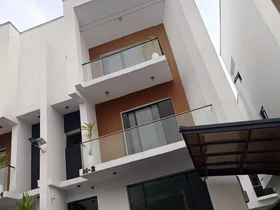Spacious 4 Bedroom Terraced Duplex with BQ — Lekki, Lagos