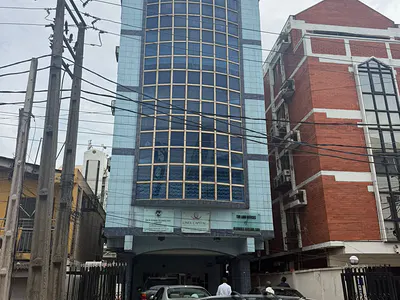 Luxury 5-Storey Office Building with Excellent Facility — Ikoyi, Lagos