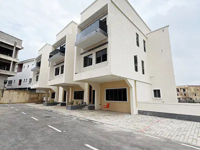 4 Bedroom Terraced Duplex with BQ — Guzape District, Abuja