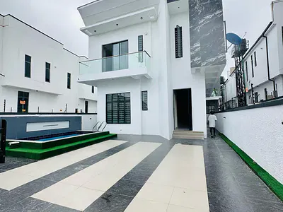 5 Bedroom Detached Duplex — Lekki, Lagos