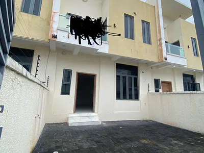 Luxury 4 Bedroom Detached Duplex — Lekki, Lagos