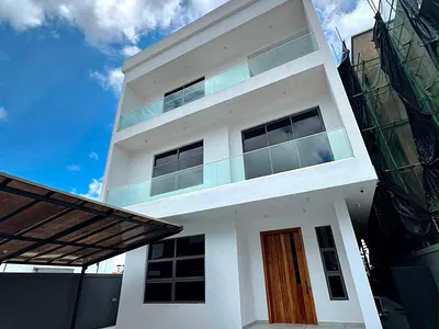 5-Bedroom Fully Detached House — Ikoyi, Lagos