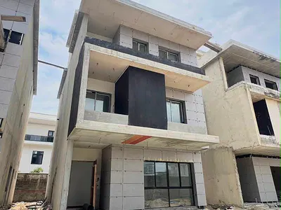 5 Bedroom Fully Detached House — Ikoyi, Lagos