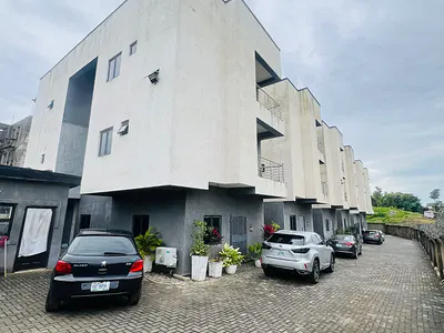 4 Bedroom Terraced Duplex with Servant Quarters — Olakunle Gidado Street, Guzape District, Abuja
