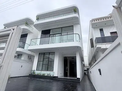 Luxury 5 Bedroom Fully Detached Duplex — Lekki, Lagos
