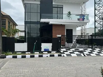 Newly Built Luxury 5 Bedroom Fully Detached with BQ, Pool — Ajah, Lagos