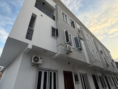 4 Bedroom Terraced Duplex — Lekki, Lagos