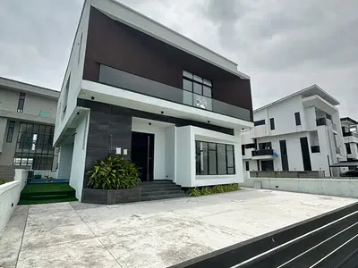 5 Bedroom Detached Duplex with Swimming Pool — Megamound Estate, Ikota, Lekki, Lagos