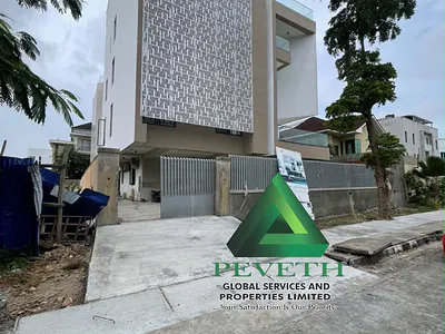 5 Bedroom Fully Detached Duplex + Swimming Pool, Cinema, Gym, Lift, BQ — Ikoyi, Lagos