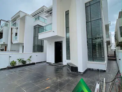 Luxury 5 Bedroom Detached Duplex + Swimming Pool, Cinema, Gym, BQ — Lekki, Lagos