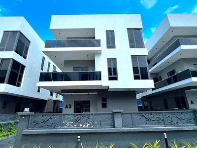 Spacious 6-Bedroom Fully Detached Duplex Located in a Prime — Ikoyi, Lagos