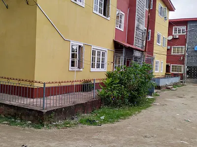3 Bedroom Flat in an Estate — Iponri LSDPC Estate, Surulere, Lagos