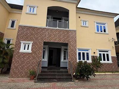 4 Bedroom Semi-Detached Duplex — Guzape District, Abuja