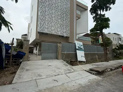 Luxury 5 Bedroom Fully Detached Mansion — Ikoyi, Lagos