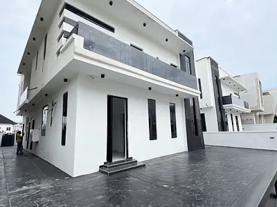 Contemporary Luxury 5-Bedroom Fully Detached Duplex with BQ, Pool — Chevron, Lekki, Lagos