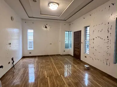 Spacious Masters Bed Upstairs with Stable Light & Clean Water — Off Chevron Drive, Lekki, Lagos