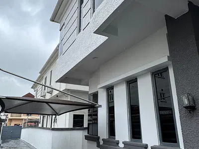 Standard 5 Bedroom Detached Duplex in Chevron — Lekki, Lagos