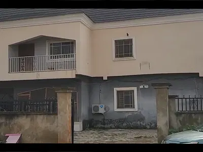 Distress 4 Units of 3bedroom Very Spacious in a Nice Environment — Dawaki, Gwarinpa, Abuja
