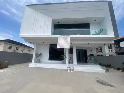 5 Bedroom Detached Duplex with Elevator — Lekki, Lagos