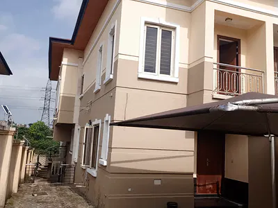 5 Bedrooms Semi-Detached Duplex with BQ, All Room En Suite — Ikeja, Lagos