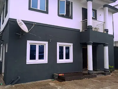 Renovated 3 Bedroom Flat, Gound Floor — Medina, Gbagada, Lagos