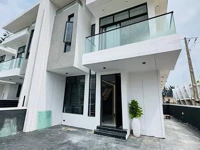 4 Bedroom Semi-Detached Duplex with En-Suite Bedrooms with Wardrobes — Ikota, Lekki, Lagos