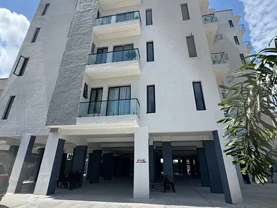 3 Bedroom Apartment with En-Suite Bedrooms — Lekki Phase 1, Lekki, Lagos