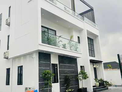 5 Bedroom Detached Duplex with BQ — Jags Hotel Opposite Rotary Club, Iyaganku, Ibadan, Oyo