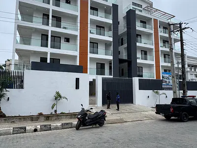 4 Bedroom Maisonette — Ikoyi, Lagos