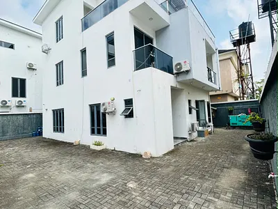 5 Bedroom Detached Duplex with BQ — Lekki Phase 1, Lekki, Lagos